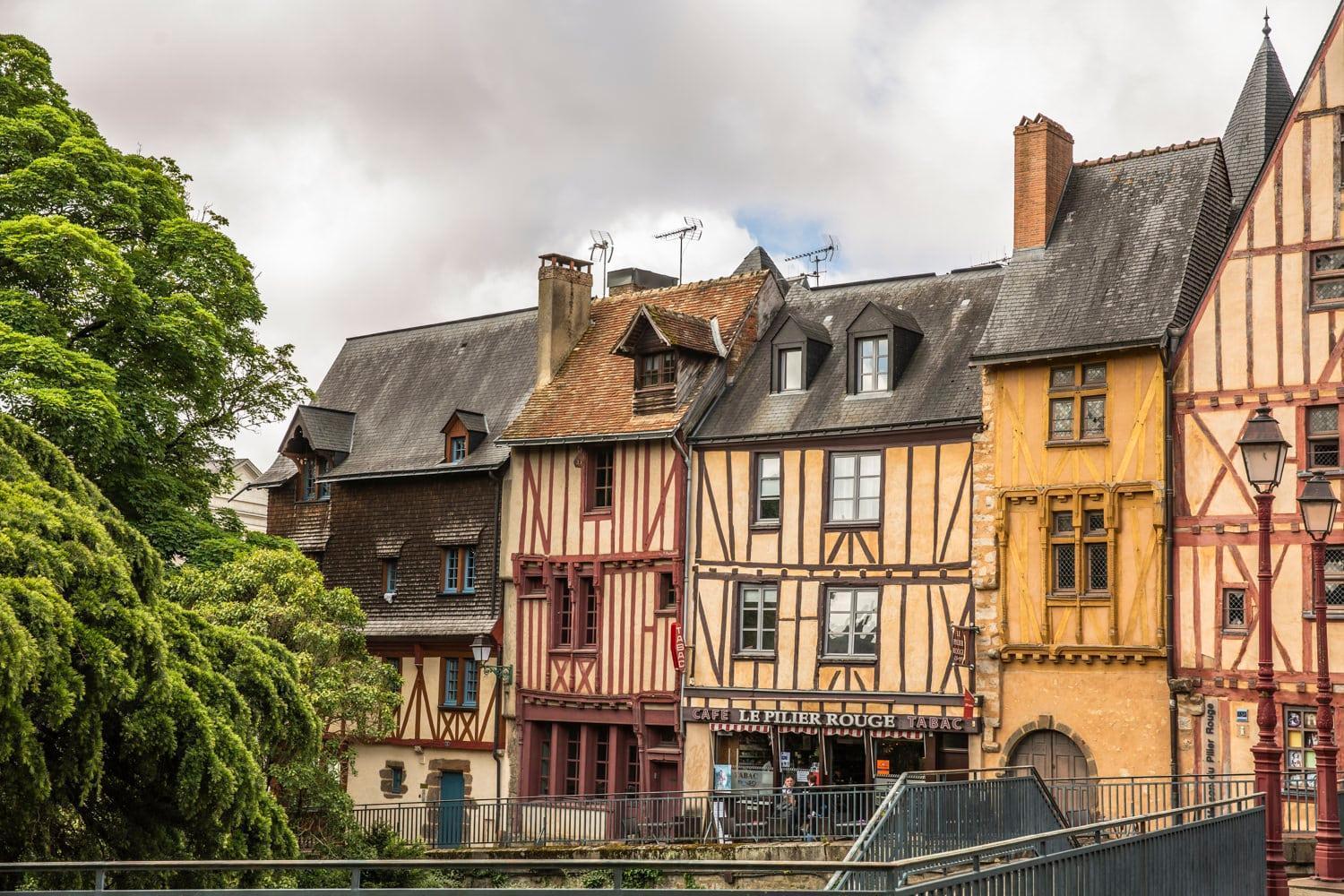 L'echappee Du Mans